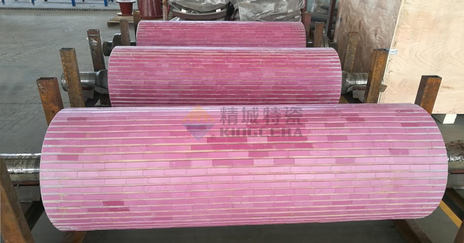 4008云顶集团特瓷皮带机耐磨陶瓷滚筒防磨解决规划